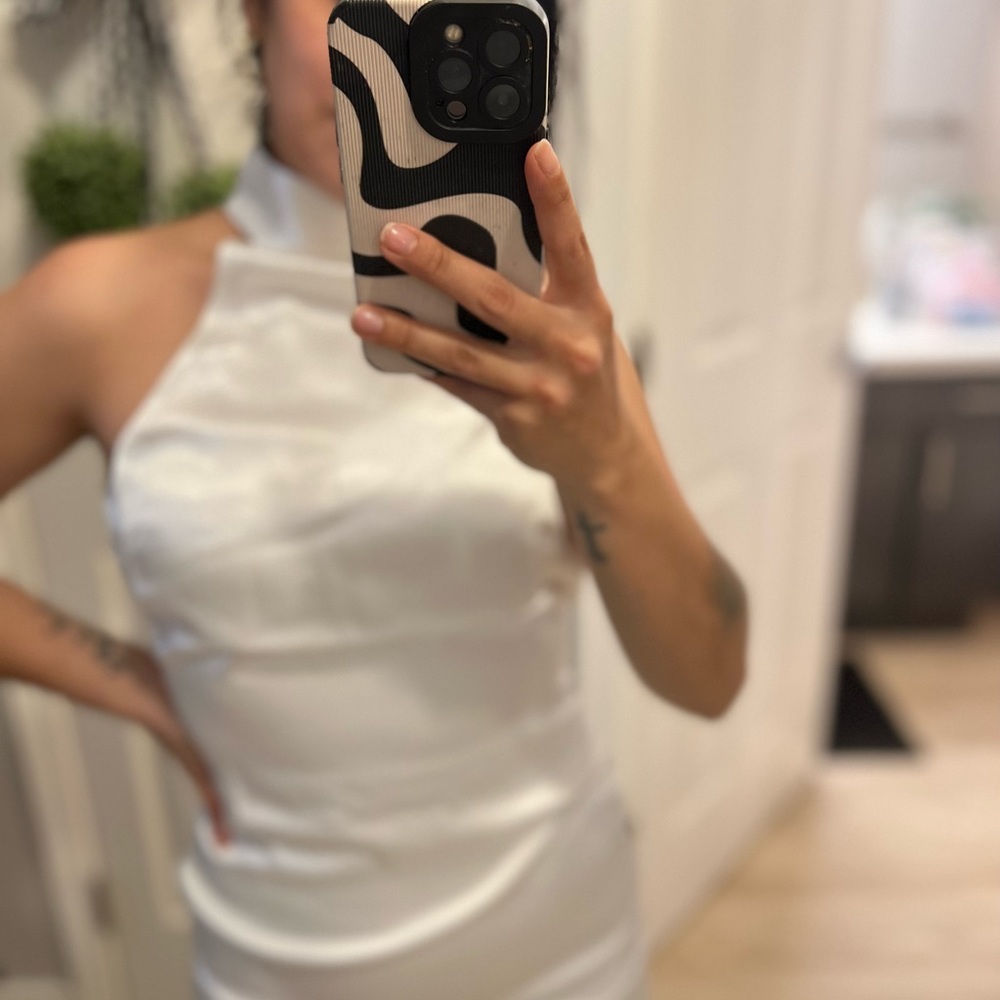 MESHKY DRESS - Picture 3 of 5